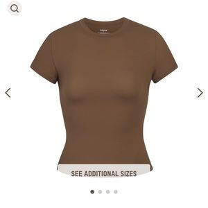 Skims Fits Everybody Tee Oxide